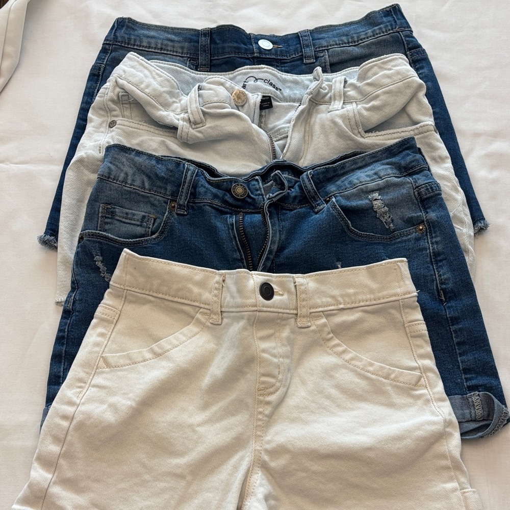 Wonder Nation Cream Shorts